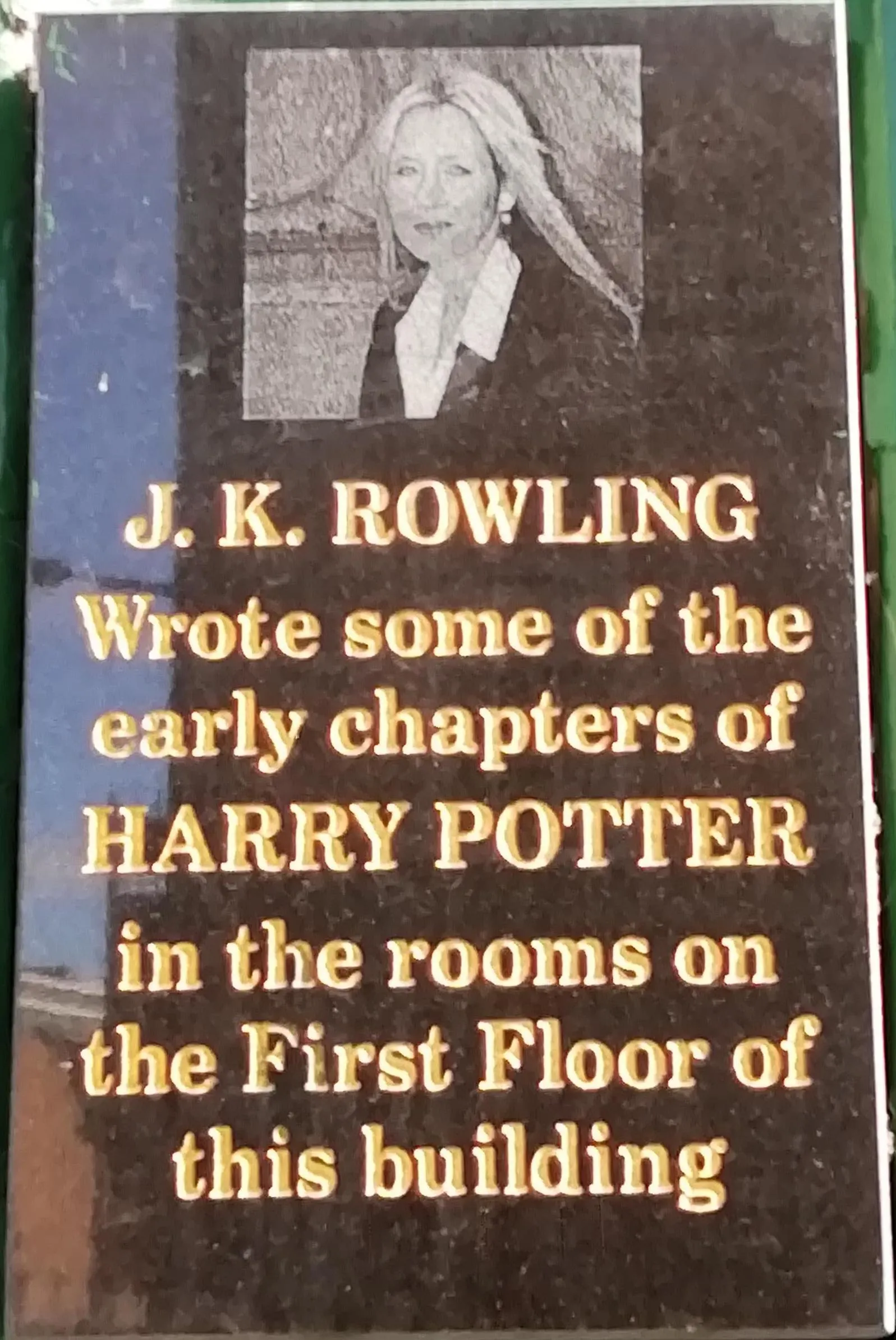 The commemorative plaque outside the former Nicolson's Cafe in Edinburgh (now Spoon), marking the spot where Rowling wrote the first Harry Potter manuscript longhand during her daughter's naps. (Photo: CC BY-SA, via Wikimedia Commons)